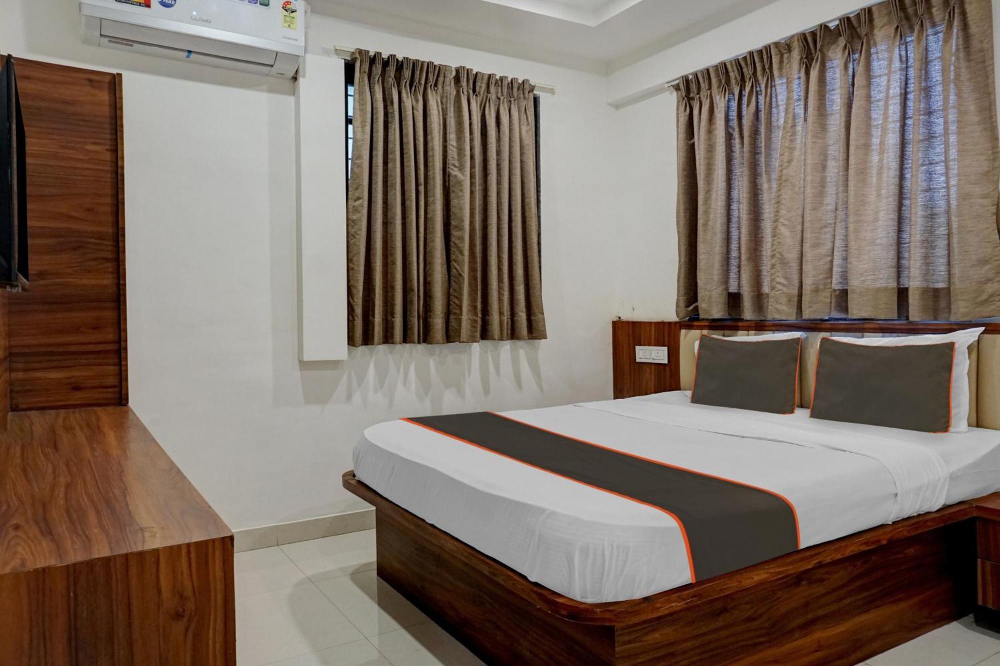 Hotel Hotel O Sathvik Executive Pune